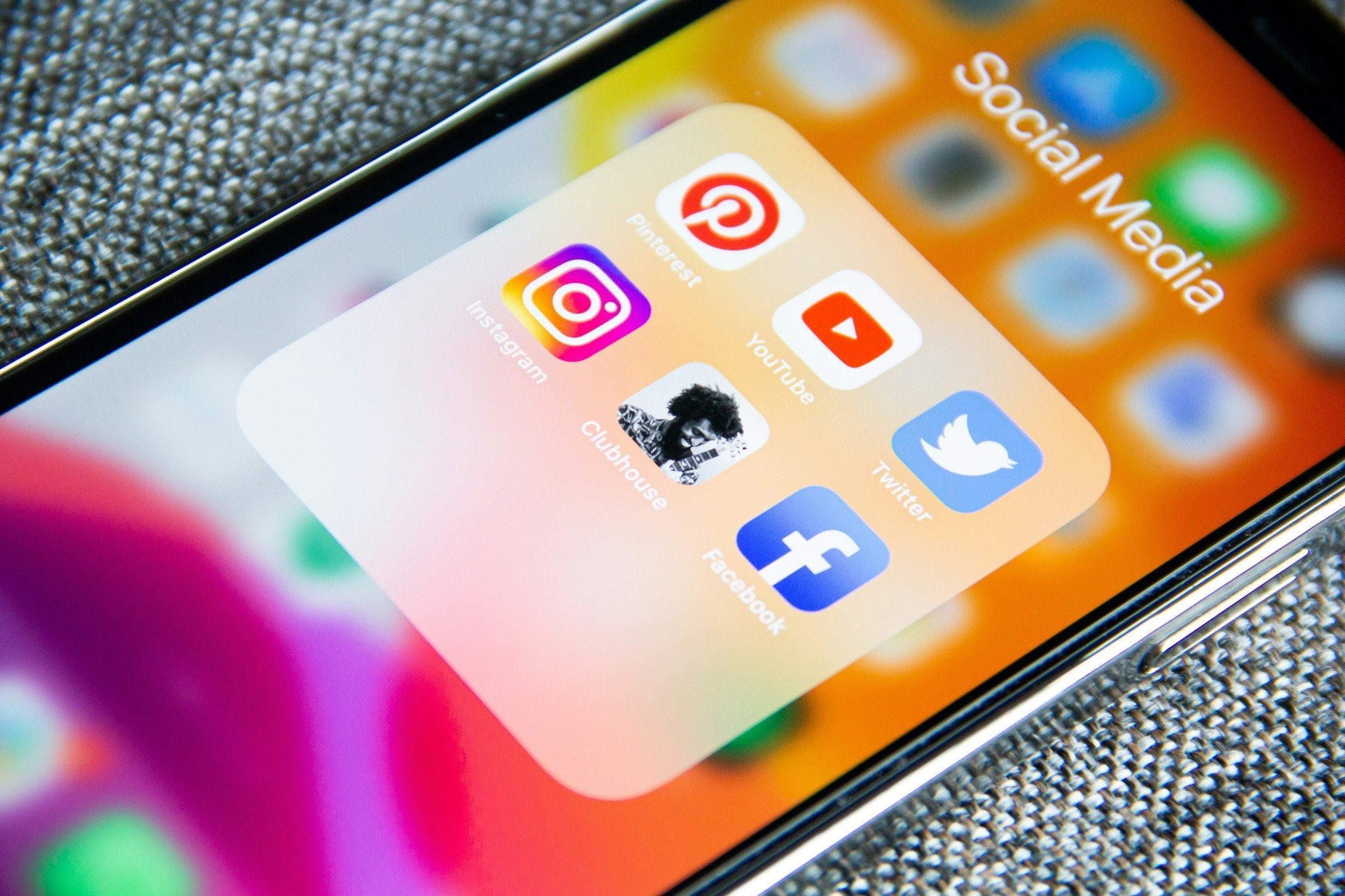 Στη «φάκα» της ΑΑΔΕ γνωστή influencer: Κατηγορείται για φοροδιαφυγή - Απέκρυπτε έσοδα 350.000 ευρώ