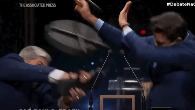 Βραζιλία: «Κόλαση» σε προεκλογικό debate - Υποψήφιος δήμαρχος έσπασε καρέκλα πάνω στον πολιτικό του αντίπαλο