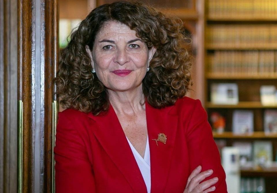 Μεγάλη Βρετανία: Υπουργός πήγαινε σε συνέδριο για τις κλοπές και τη λήστεψαν