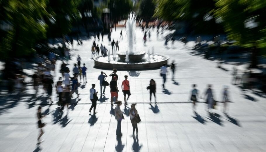 Ένεση ρευστότητας σε χιλιάδες πολίτες - Αυξάνονται τρία βασικά επιδόματα