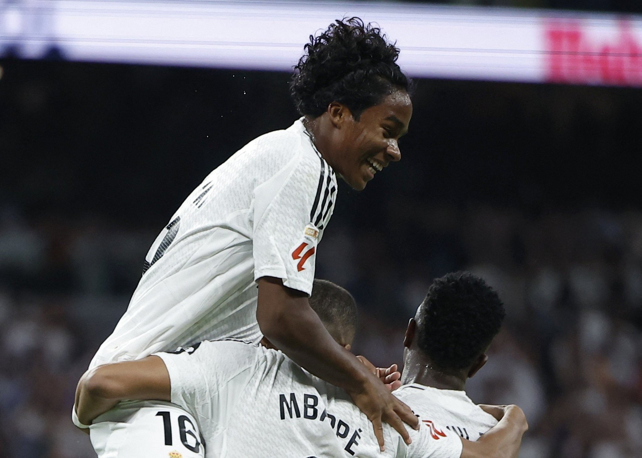 Ούτε με... λάσο δεν πιάνεται ο Έντρικ: Πώς τον σταμάτησε ο παίκτης της Εσπανιόλ [vid]