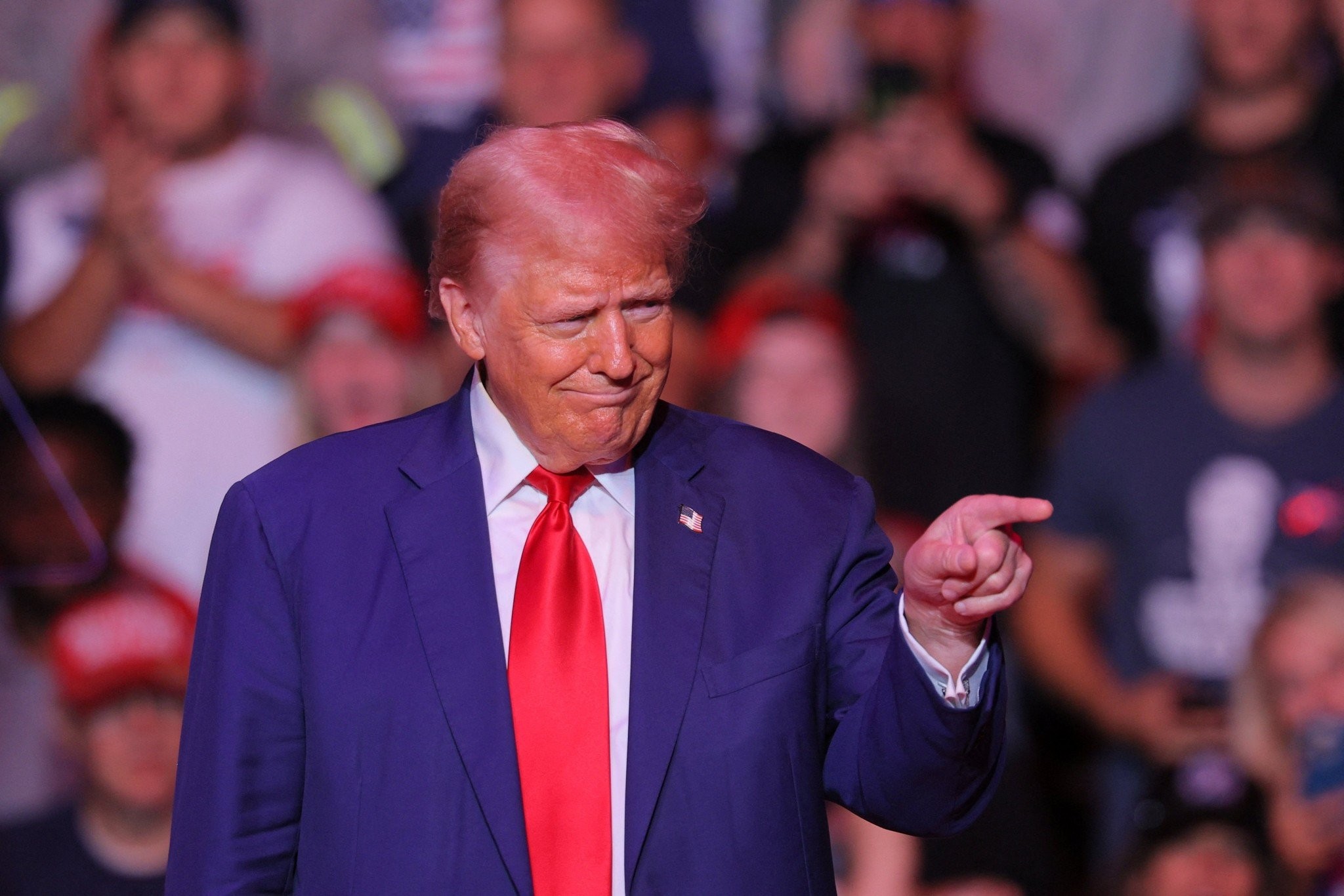 Ο Τραμπ θέλει να τον φυλάει ο στρατός στην προεκλογική του εκστρατεία