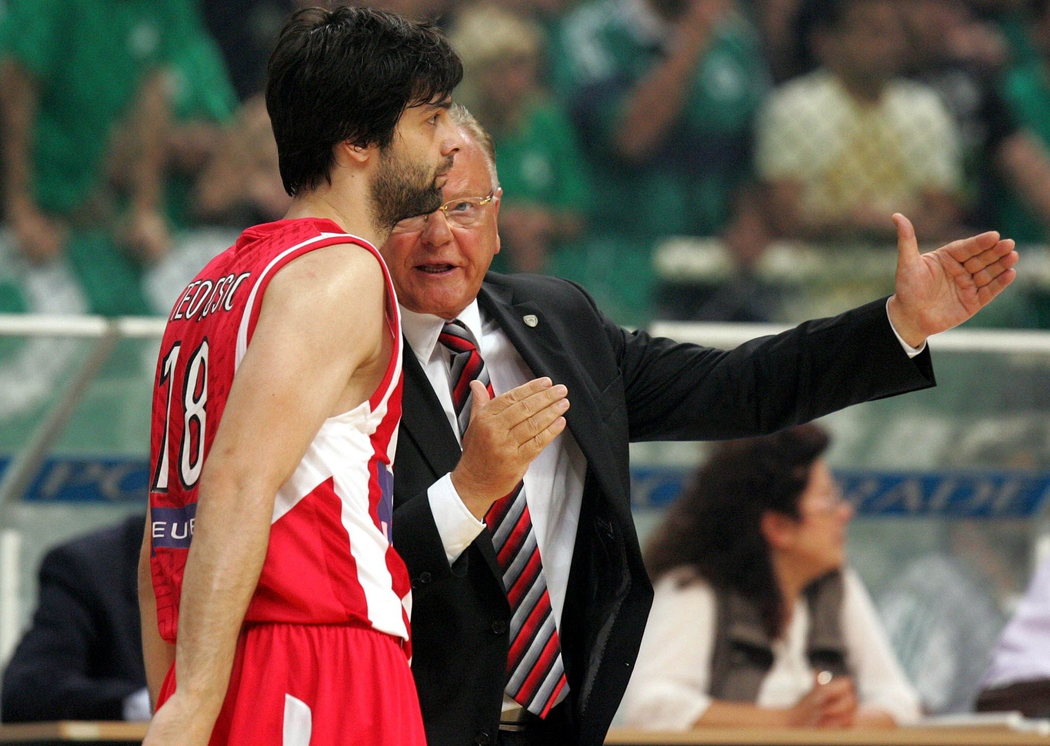 Τεόντοσιτς: «Ο Ολυμπιακός ήθελε να με ξεφορτωθεί, δεν καταλάβαινα την εμπιστοσύνη του Ίβκοβιτς»