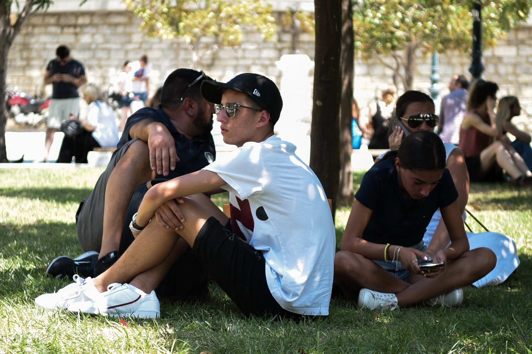 Πάτρα: Νέες αποβολές μαθητών για κινητά - Τους «έκαψε» η ανάρτηση