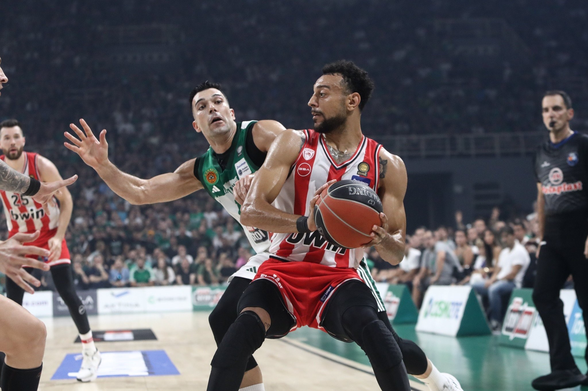 Η ΕΡΤ παραμένει το «σπίτι» της Basket League - Η συμφωνία για τα τηλεοπτικά δικαιώματα