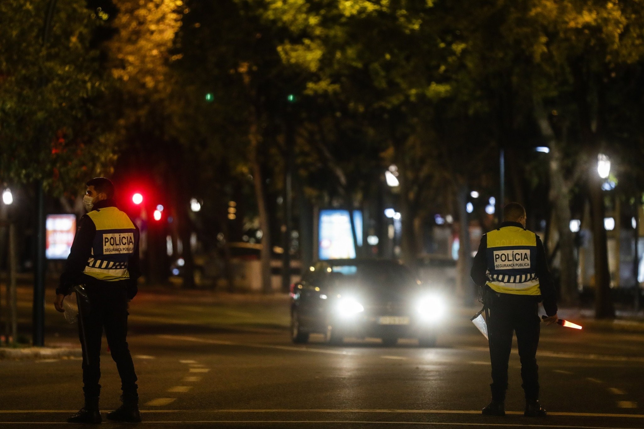 Πορτογαλία: Μαφιόζικη εκτέλεση σε κομμωτήριο στη Λισαβόνα - Τρεις νεκροί, η μία έγκυος