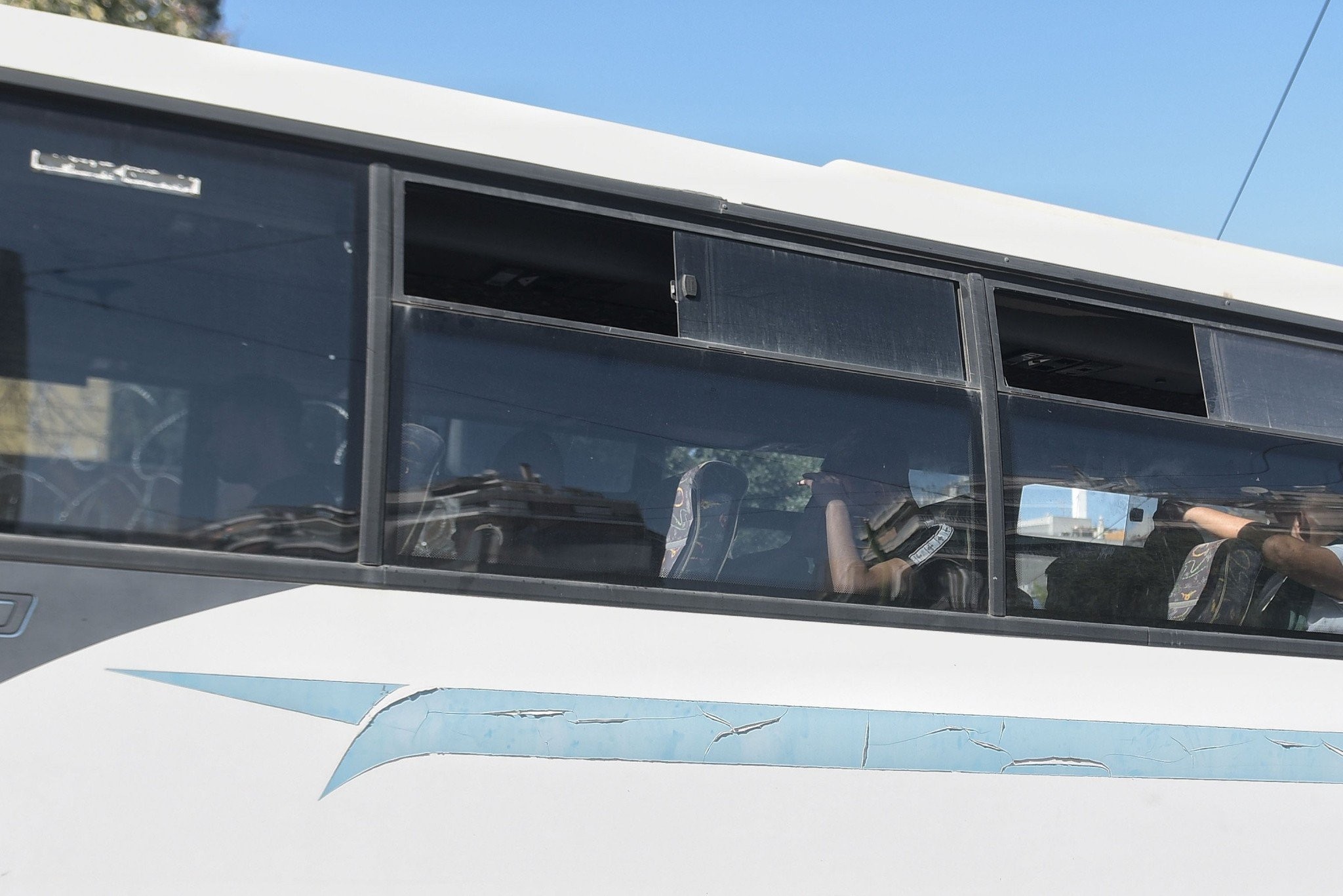 Λαύριο: Στον Εισαγγελέα οι 13 ανήλικοι για το επεισόδιο με τα μαχαιρώματα έξω από ΕΠΑΛ