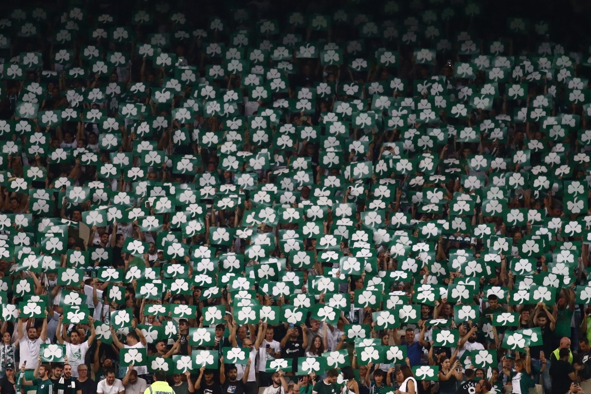 O Παναθηναϊκός πηγαίνει στο ντέρμπι με συνταγή... Λανς - Ο Ολυμπιακός και οι προσκλήσεις για Τσέλσι