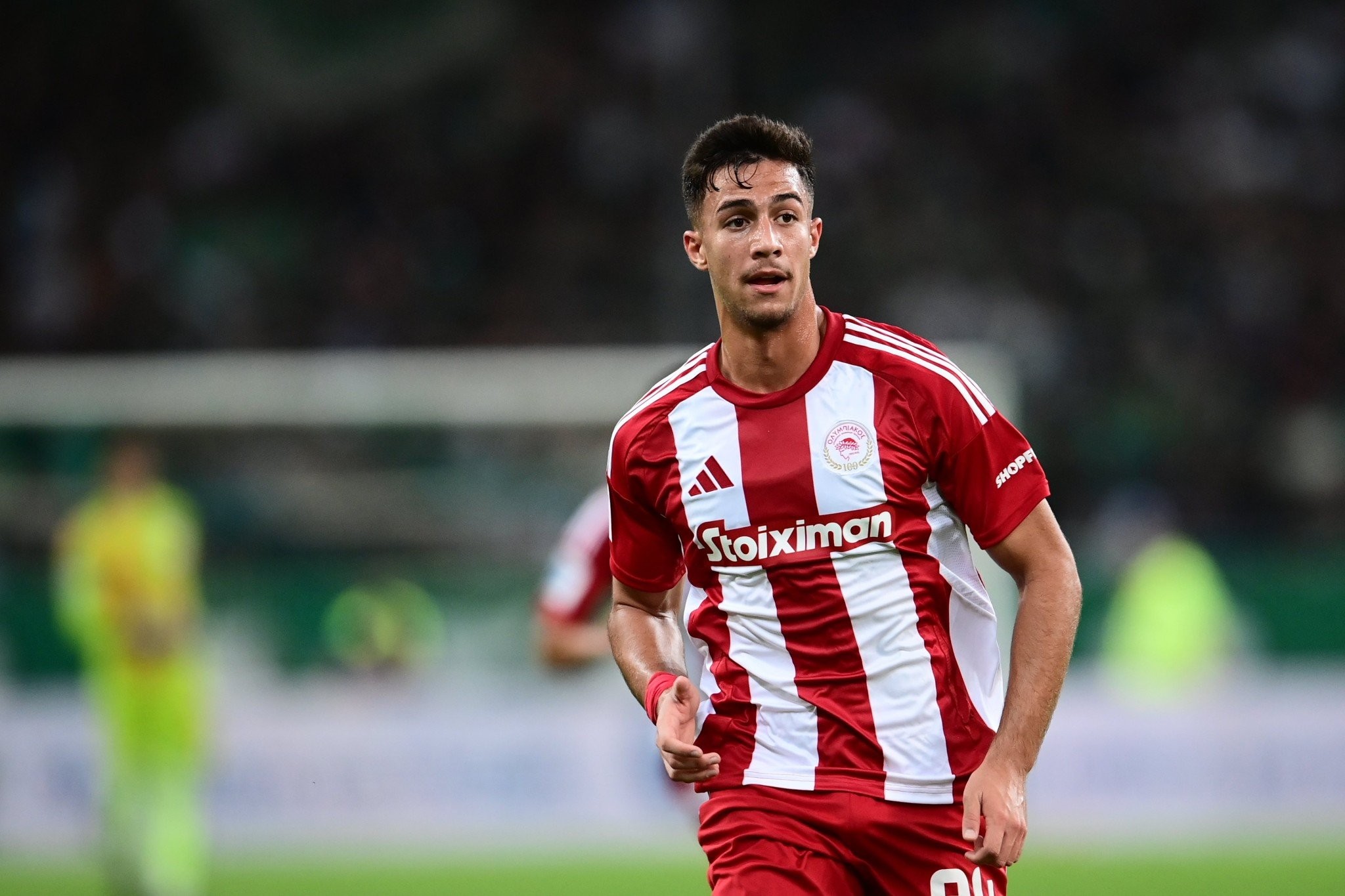 Διθύραμβοι ιστοσελίδας ταλέντων για Κωστούλα - Τι ανέφεραν για τον φορ του Ολυμπιακού