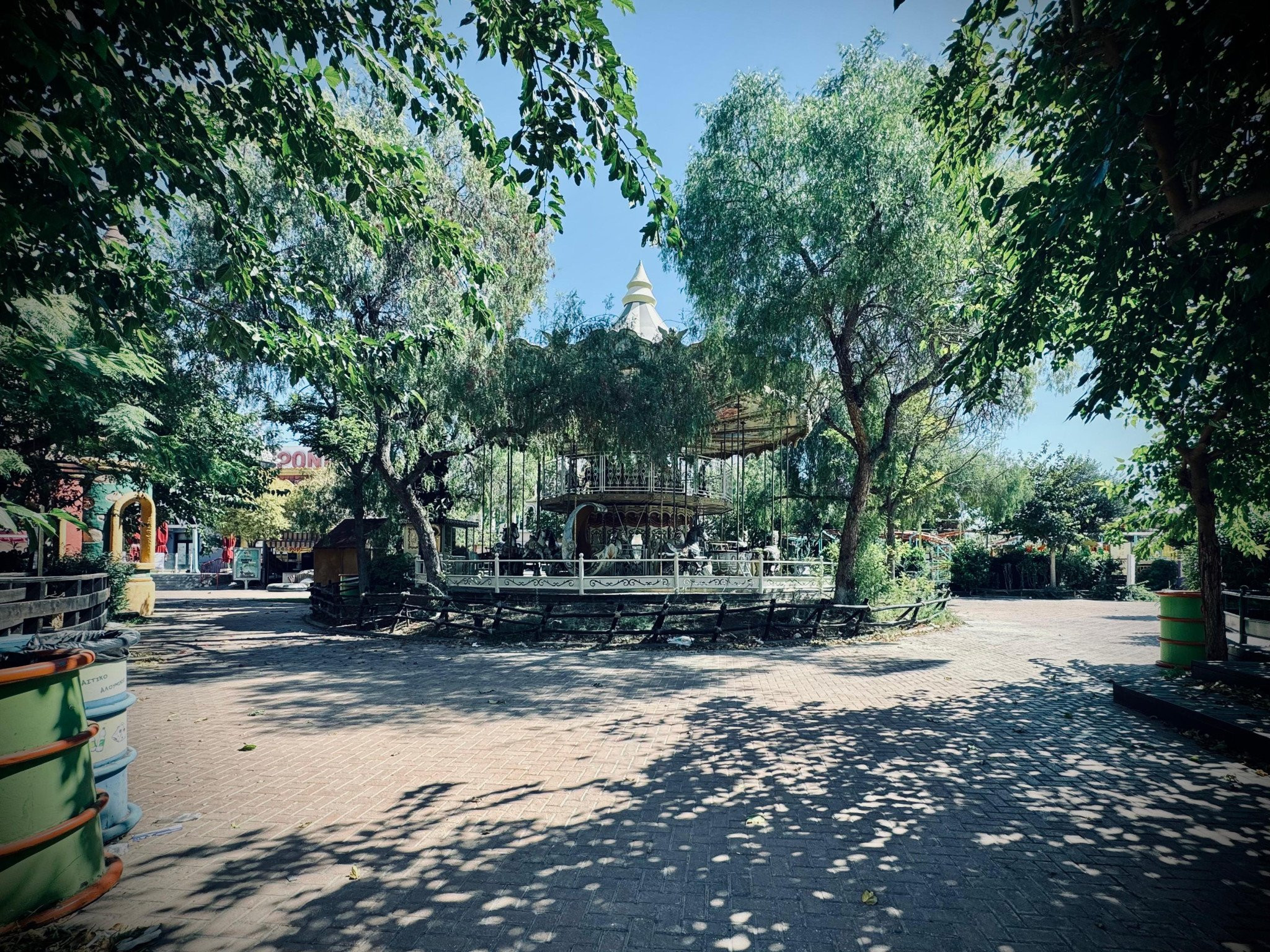 Gallery image Gallery image