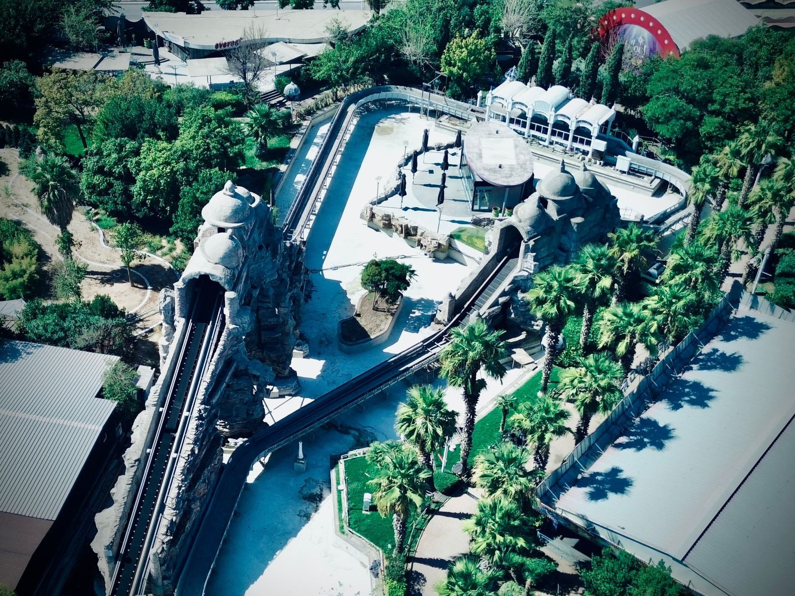 Gallery image Gallery image