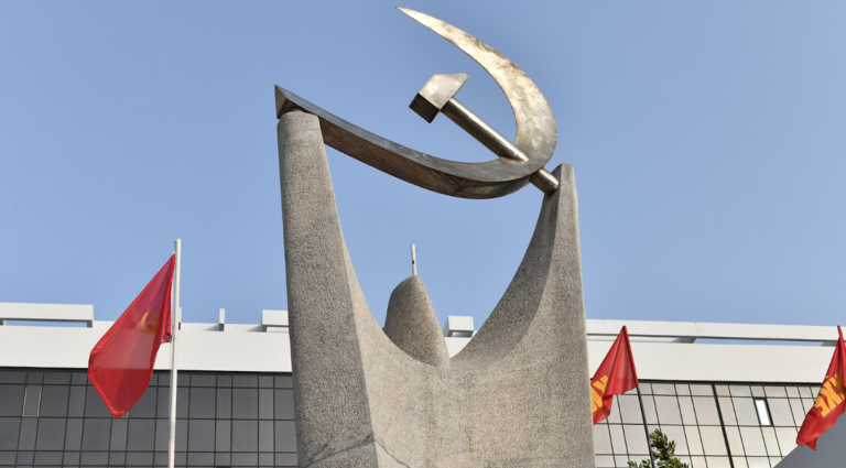 ΚΚΕ: Όχι στην τροπολογία για το κόμμα Κασιδιάρη – «Εξισώνει τον φασισμό με τη ριζοσπαστική και κομμουνιστική ιδεολογία».