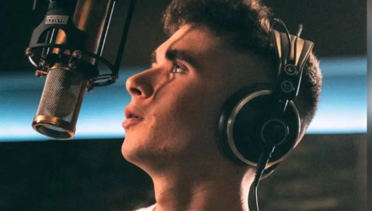 Eurovision 2023: Ο 16χρονος Victor Vernicos θα εκπροσωπήσει την Ελλάδα στον διαγωνισμό