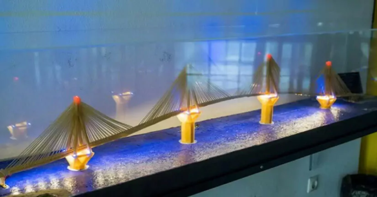 Φοιτητές έφτιαξαν τη γέφυρα Ρίου – Αντιρρίου από σπαγγέτι και ταλιατέλες [Φωτογραφίες]
