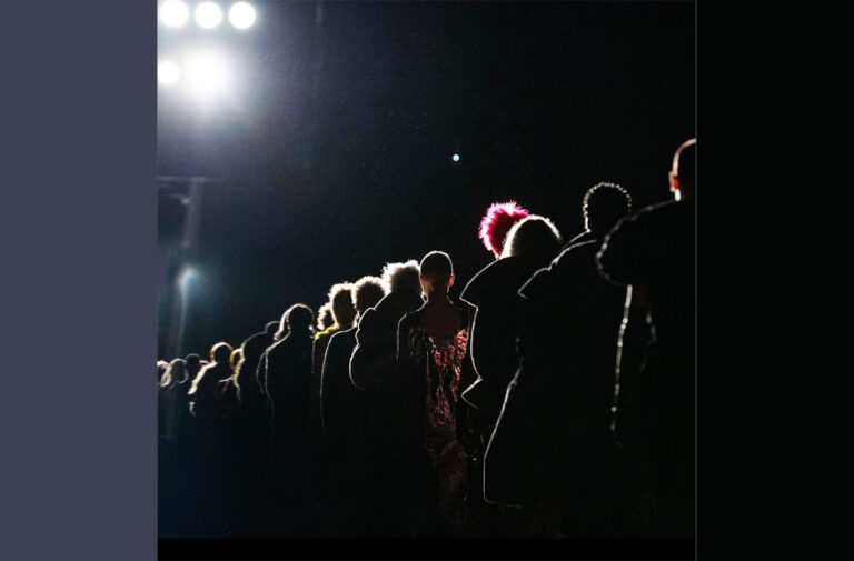 Marc Jacobs: H συλλογή Spring/Summer 2023 φόρος τιμής στην Vivienne Westwood
