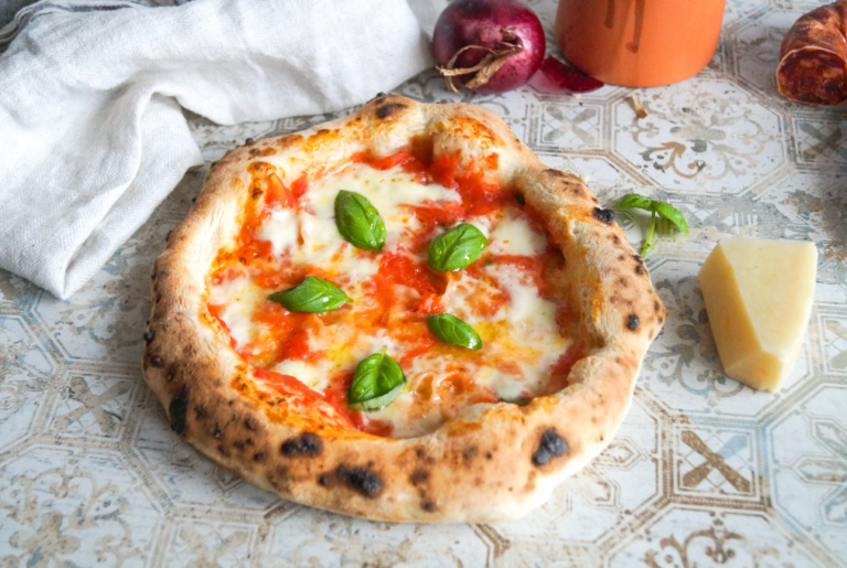 Eurostat: Ακριβότερη κατά 16% η πίτσα στην ΕΕ σε σχέση με πέρυσι