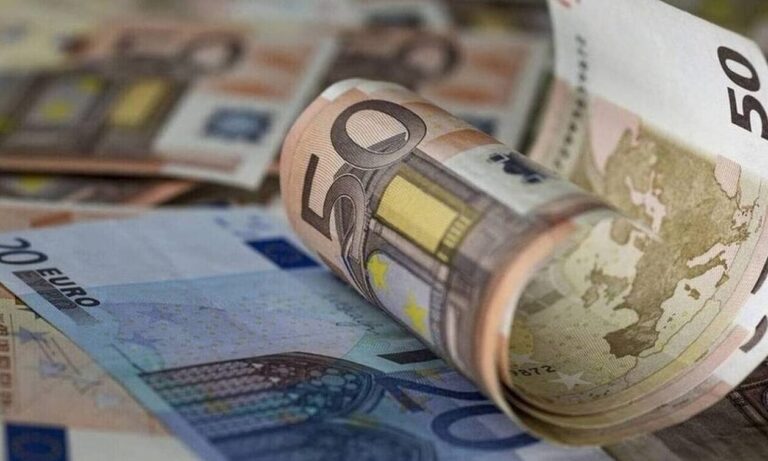 Ρύθμιση οφειλών στο δημόσιο: Στη Βουλή το νομοσχέδιο για την αποπληρωμή σε 72 και 120 δόσεις