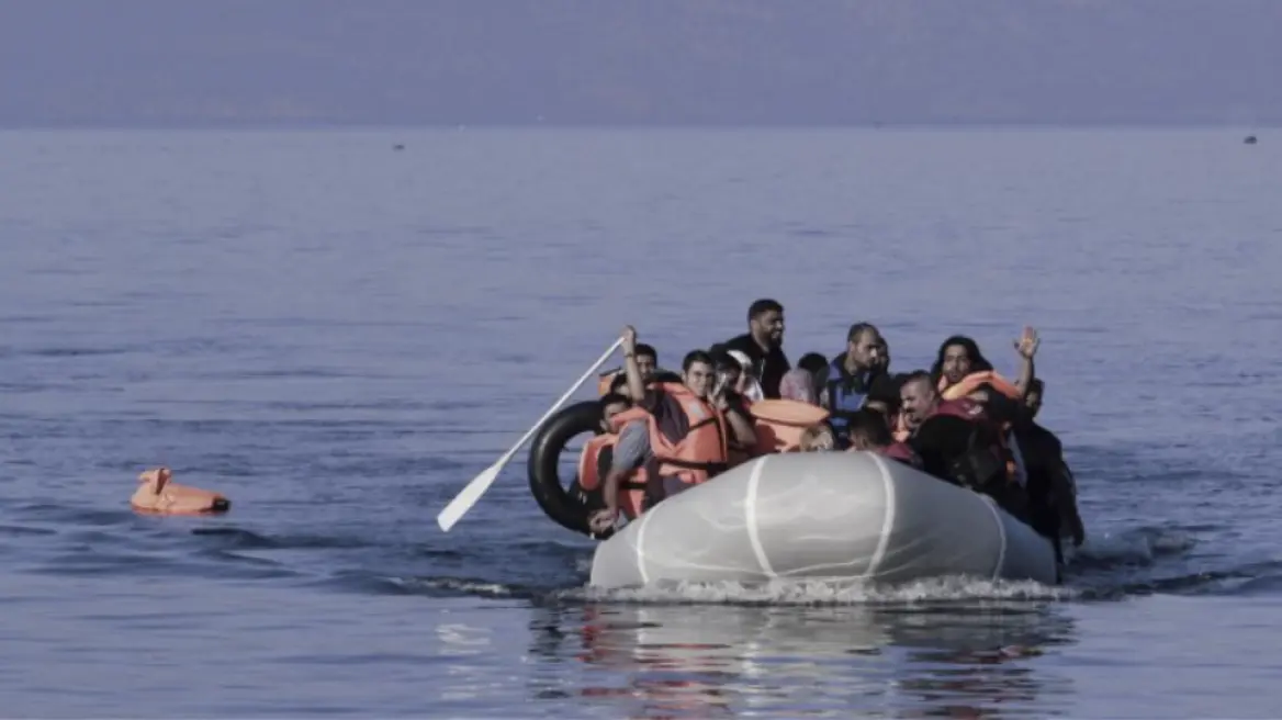 Ιταλία: Πάνω από 2.000 μετανάστες έφτασαν μέσα σε μία ημέρα στα Λαμπεντούζα