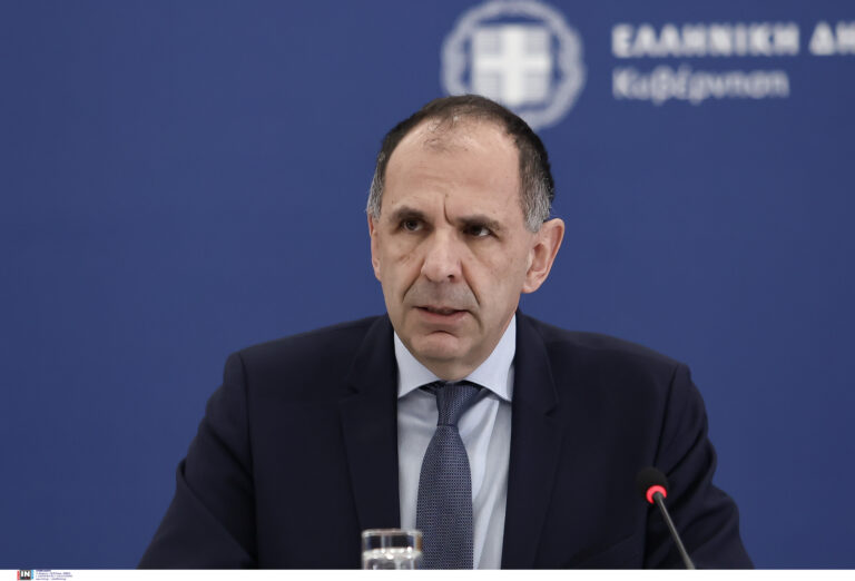 Ανακοινώσεις Γεραπετρίτη για τα Τέμπη: Η συνέντευξη του υπουργού Μεταφορών